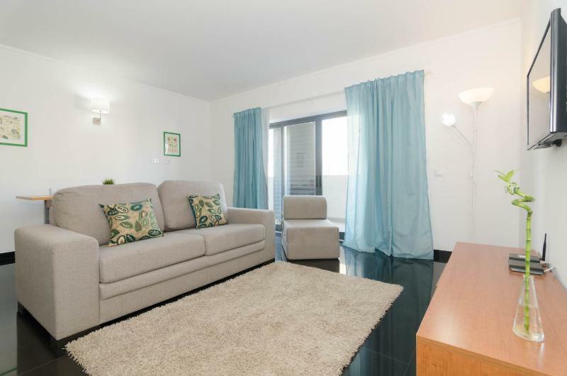 Rocha Tower By Beach Rentals エクステリア 写真
