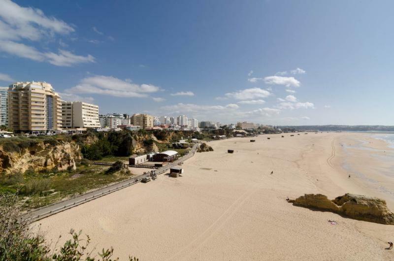 Rocha Tower By Beach Rentals エクステリア 写真