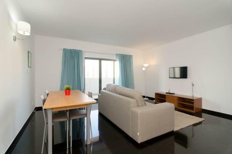 Rocha Tower By Beach Rentals エクステリア 写真